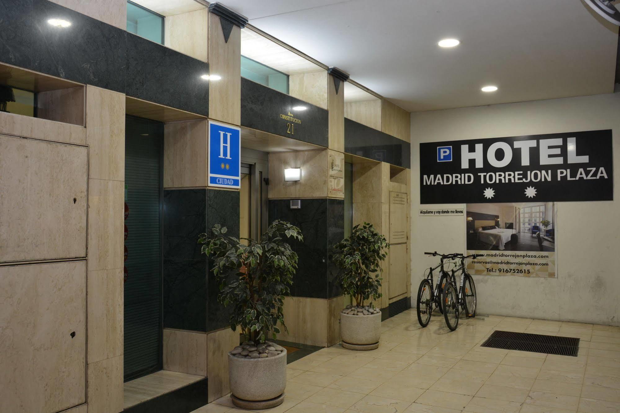 Hotel Madrid Torrejon Plaza Torrejón de Ardoz Extérieur photo